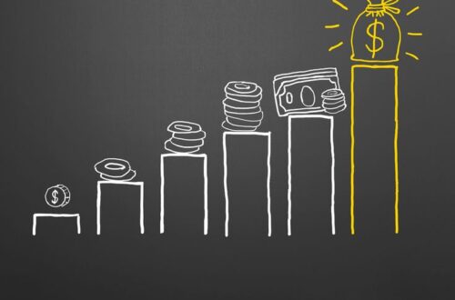 為什麼你一定要學會讓錢幫你賺錢？